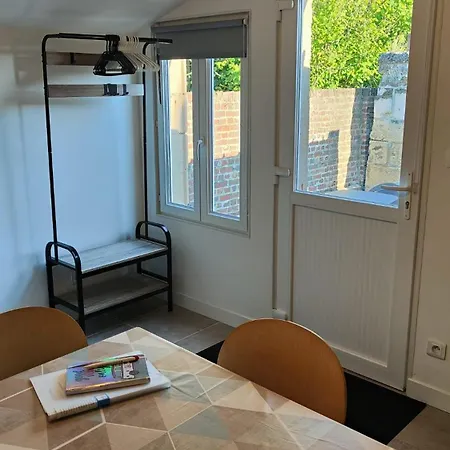 Apartment Independant Avec Terrasse Privative Sempigny